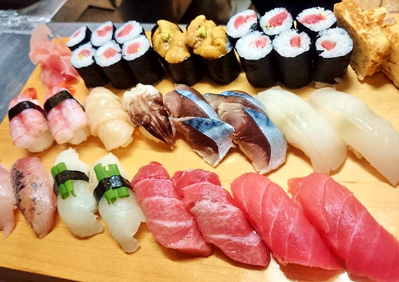 寿司盛り合わせ