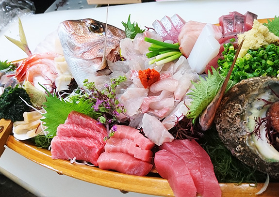 刺身盛り合わせ